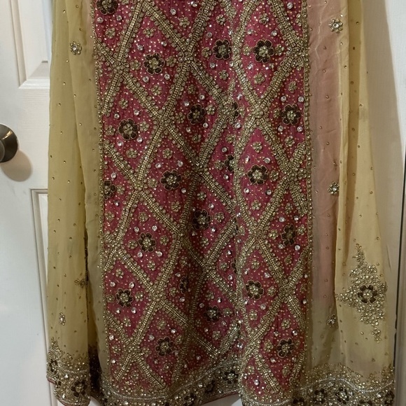 Bridal style heavy Eid dress Pakistani indian wedding maxi - Picture 7 of 8